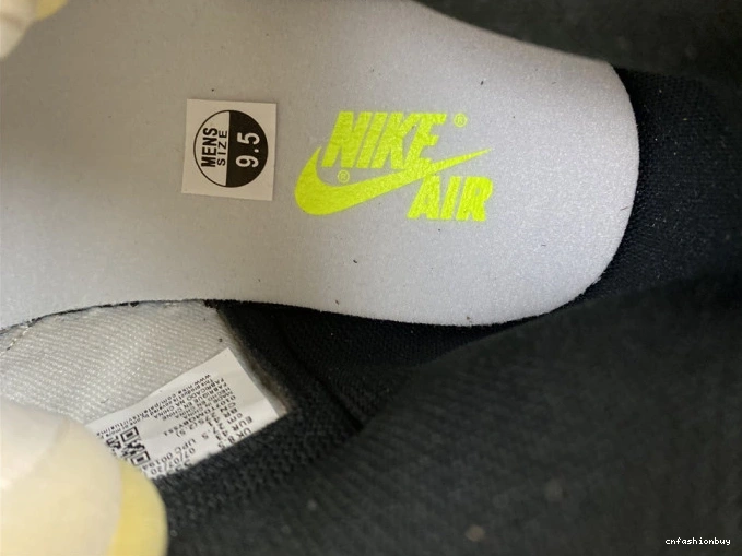 GOLD' HIGH JORDAN 1 'VOLT 555088-118 AIR RETRO OG 1107